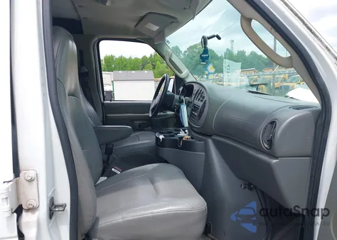 2007 Ford E-150 Commercial/Recreational from USA, damaged, VIN 1FTNE14W97DA46246